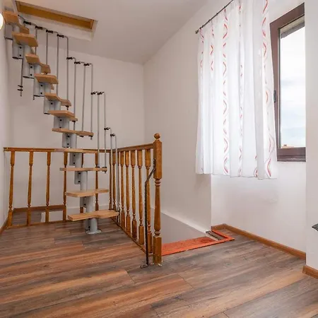 Casa Ana Milena Vikendica